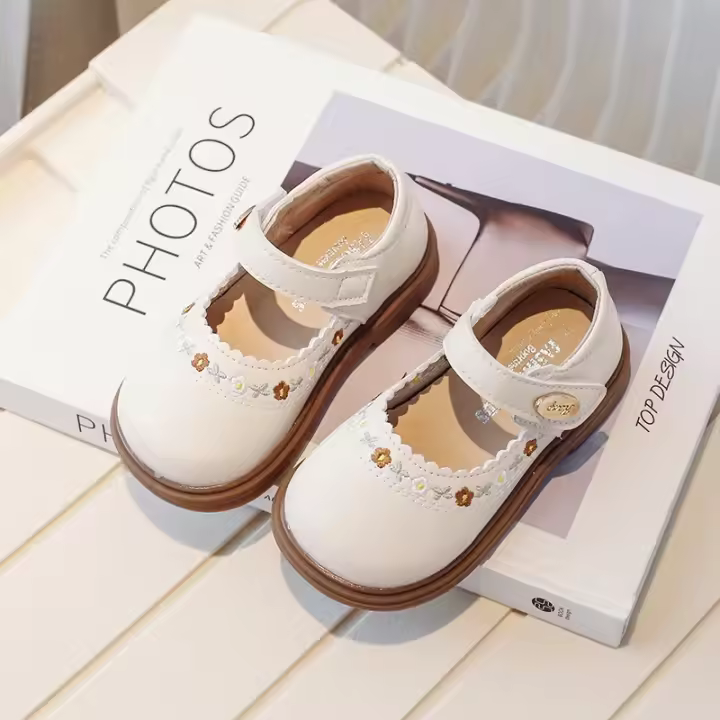 Zapatos de cuero suave para niña Zapatos antideslizantes de princesa para niño - 1