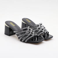 Sandalias exteriores sencillas con diamantes de imitación y tacón alto con tiras y puntera abierta - details 3