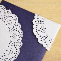 Paquete de 100 Piezas de Papel de Encaje Blanco Redondo Ideal para Empaques de Regalos DIY, Decoración de Mesas de Bodas y Cumpleaños - details 12