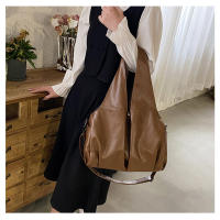 Bolso de gran capacidad de las mujeres de la primavera nueva moda simple retro bolso de mano nicho bolso de hombro - details 32