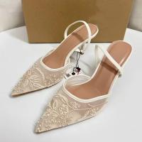 Zapatos de tacón de novia rojos de marca de diseñador para mujer, zapatos de vestir de tacón alto con cordones y hojas bordadas en la espalda, glamurosos - details 1