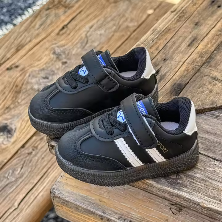 Nuevos zapatos deportivos para niños, superficie de cuero, antideslizantes, casuales, ligeros, para correr - 1