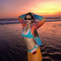 Conjuntos de bikini para mujer Traje de baño de cuatro piezas con cuello en V Traje de baño con bloques de color Conjuntos de bikini triangulares con cordón halter - details 9