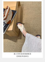 Zapatillas de las mujeres de verano pliegues retorcido fondo plano exterior desgaste sandalias versátil cabeza cuadrada nube media arrastre - details 18