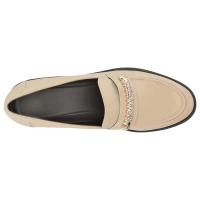 Diseño único y elegante de zapatos casuales de mujer de cuero elevado. - details 6