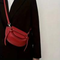 Bolso bandolera ajustable para mujer - Poliéster duradero de color rojo vibrante, compartimento espacioso para teléfono, lápiz labial y documento de identidad - Elegante y funcional para el desplazamiento diario, compras, trabajo - details 7