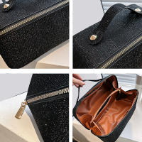 Bolso De Maquillaje Grande En Cuero PU Estilo Clásico Portátil Para Viajes Organizador De Cosméticos Estiloso Para Mujer Caja De Almacenamiento Manejable - details 17