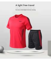 Conjunto deportivo de verano con tres rayas, pantalones cortos de manga corta, holgados para correr, secado rápido y transpirable - details 0