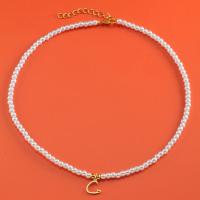 Collar de perlas de imitación para mujer, joyas colgantes con iniciales doradas - details 4