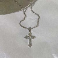 Collar con colgante de Cruz de Circonio Brillante Joyería Punk de Cadena Delgada para Mujeres y Niñas Regalo de Cumpleaños Ideal - details 5