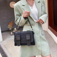 Bolso De Hombro Para Mujer Yogodlns Negro De Cuero Con Estilo Vintage Y Cráneos De Moda Bolsa De Mano Fashion Con Hebels - details 4