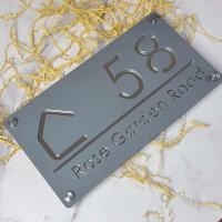 Placa de señal de número de casa acrílica cortada con láser, espejo Gery mate personalizado, nombre de dirección, señales para exteriores, placa de pared - details 8