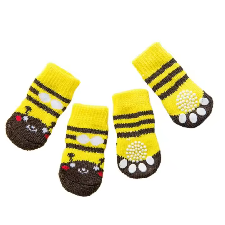 4 Uds. Calcetines cálidos suaves antideslizantes a prueba de congelación transpirables para pies de mascotas calcetines para gatos calcetines para cachorros protectores de patas de perro - 1