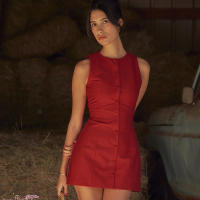 Vestido corto informal sin mangas para mujer, a la moda con botones minivestido, color rojo y negro, ropa elegante para verano, 2024 - details 1
