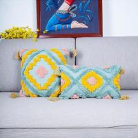 Funda de cojín Hugga multicolor (verde amarillo) + inserto, soporte lumbar de felpa geométrico para sofá - details 1