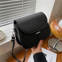 Bolso cruzado de cuero PU para mujer, cartera pequeña de diseñador, semicircular, estilo Retro, a la moda - details 4