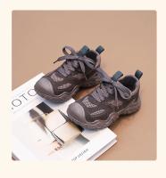 Zapatos informales con cordones para niños y niñas, zapatillas deportivas transpirables de malla de aire, antipatadas, a la moda, para correr, color rosa y gris - details 7