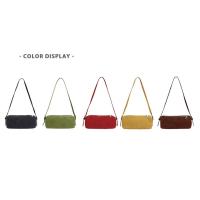 Bolso de hombro de gamuza, bolso de mano tipo almohada, gran capacidad, color caramelo, holgado, estilo hobo, bolso de mano coreano, color sólido, bolso de mano de viaje - details 0