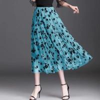 Falda informal elegante que combina con todo para mujer, falda acampanada de oficina de tendencia de verano para mujer, Falda plisada de lunares de malla dulce con cintura alta elástica - details 5