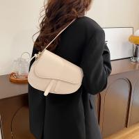 Bolso de Sillín Retro Chic para Mujer Cruzado Minimalista de Color Sólido con Cierre Magnético, Correa Ajustable, Herrajes de Tonos Dorados - details 4