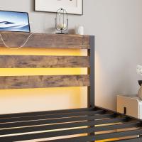 Marco de cama doble con estación de carga y luces LED, plataforma de metal resistente, marco de cama doble de 135 x 190 cm con cabecero de madera con almacenamiento, no necesita - details 13