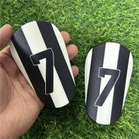 Espinilleras protectoras para piernas de fútbol, ​​espinilleras de entrenamiento ligeras que absorben los golpes, cubierta para piernas, espinilleras de fútbol gruesas EVA - details 2