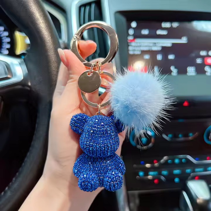 Llavero de Oso Sentado con Diamantes Completos Llavero Creativo de Pelo de Vismero para Coche - 1