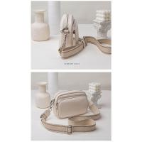 Nuevo bolso de mensajero de gran capacidad, bolso cuadrado pequeño de hombro para mujer - details 20