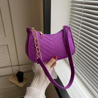 Elegante bolso bandolera para mujer - diseño acolchado, correa ajustable para el hombro, adecuado para vacaciones y uso diarioMini bolso bandolera acolchado para mujer con múltiples compartimentos y cierre de cremallera, pequeño bolso cruzado - details 5