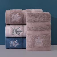 Toalla para el cabello seco, Toalla de baño bordada con corona de 75x34cm, toalla de ducha gruesa con dibujos animados para parejas, cómoda toalla de mano de lujo para nadar - details 1