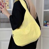 Bolso de hombro de nailon de Color caramelo, bolso de mano deportivo de secado rápido de gran capacidad, paquete de teléfono móvil de estilo coreano de Color sólido, Unisex - details 3