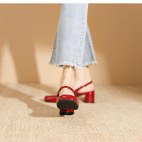 Zapatos de tacón cuadrado con tiras y charol con punta cuadrada - details 20