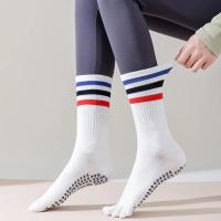 Calcetines de Yoga con cinco dedos divididos para mujer, medias profesionales de Pilates, de algodón, antideslizantes, de tubo medio, para interiores, baile, Fitness y deportes - details 13