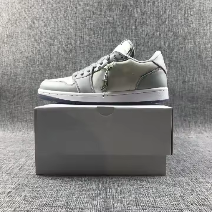 Zapatillas de baloncesto para hombre, zapatillas deportivas para niños, entrenador deportivo al aire libre de alta calidad, sin caja - 1