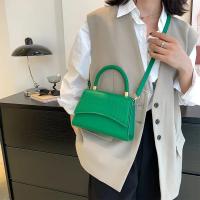 Bolso de Cuero Pequeño de Diseñador de Moda Bolso Cruzado de Lujo con Asa para Mujer - details 12