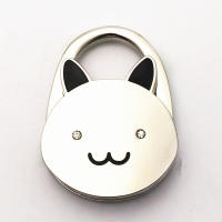 Gancho de Bolso Portátil con Diseño de Conejo de Dibujos Animados 1Pcs Base de Goma Antideslizante Metal Plegable para Organización de Almacenamiento - details 0