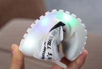 Zapatillas de malla con luces LED para niños y niñas, zapatos deportivos para niños, zapatillas luminosas para correr para niños - details 6
