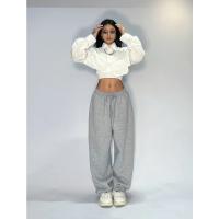 Pantalones de chándal grises informales y cómodos para mujer con cintura Starchy, corte holgado y pantalones de paracaídas - details 5