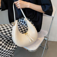 Bolso tote de moda para mujeres Bolso de lujo de medio cuarto Luna bolso de hombro de marca para damas Bolso de axila de cuero PU y monedero - details 12