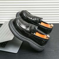 Zapatos informales de vestir para hombre, suela gruesa de charol, talla grande, suela de goma suave, moda de otoño - details 1