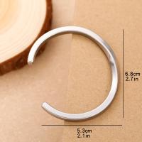 Pulseras Retro Clásicas en Forma de Espada Joyería de Fiesta Exquisita para Hombres y Mujeres - details 18