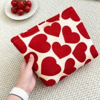 Bolsa de maquillaje con diseño de amor de gran capacidad, bolsa de cosméticos con forma de corazón de pana con cremallera, bolsa de almacenamiento de artículos de tocador de regalo encantador para mujer - details 6