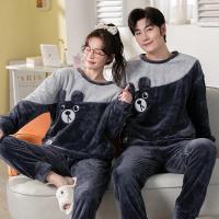 Conjunto de pijama de felpa de franela cálida para hombre y mujer, ropa de dormir de manga larga con cuello redondo, dibujos animados dulces, 32 estilos, Invierno - details 15