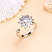 Anillo giratorio de flor de molino de viento con copos de nieve de circonio de cristal a la moda para mujeres y niñas, joyería para fiesta, regalo antiestrés - details 5