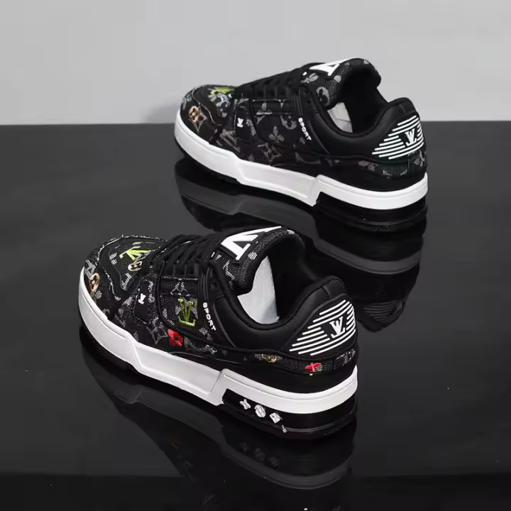 Novedad de verano para hombre, zapatillas deportivas informales versátiles a la moda para parejas, zapatos de lona bordados para papá S91 - 1