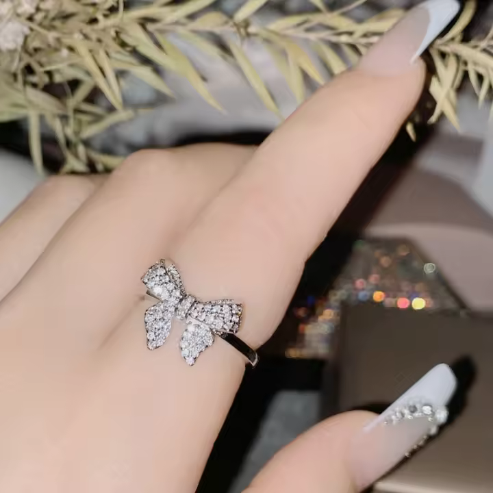 Conjunto de mariposa de hadas, anillo de circonio con microincrustaciones de lazo pequeño chapado en oro, collar exquisito de moda de lujo - 1
