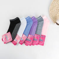 Calcetines de Yoga antideslizantes para mujer, medias de algodón con correas, vendaje, Pilates, Barre puro, Ballet, baile, descalzo, entrenamiento, 3 pares por lote - details 0