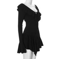 Vestido D24DS372 para mujer con volantes, cuello puntiagudo, tirantes y mangas acampanadas - details 16