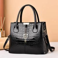 Bolso de cuero brillante, moderno y elegante, con patrón de piedra, bandolera de hombro de gran capacidad para mujer, mochila de lujo de alta gama - details 1