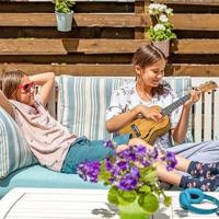 23 inches ukulele